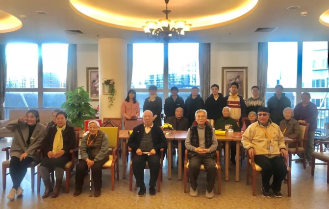 共同种下一颗养老事业的种子——豪门国际数字OPENDAY活动清华场(图1)