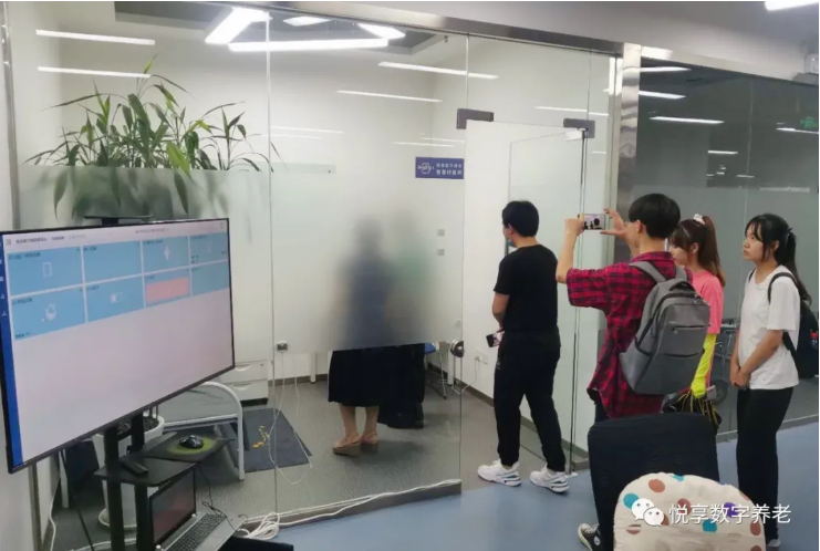 西安工程大学师生参加豪门国际数字西安创新中心OPENDAY活动(图1)